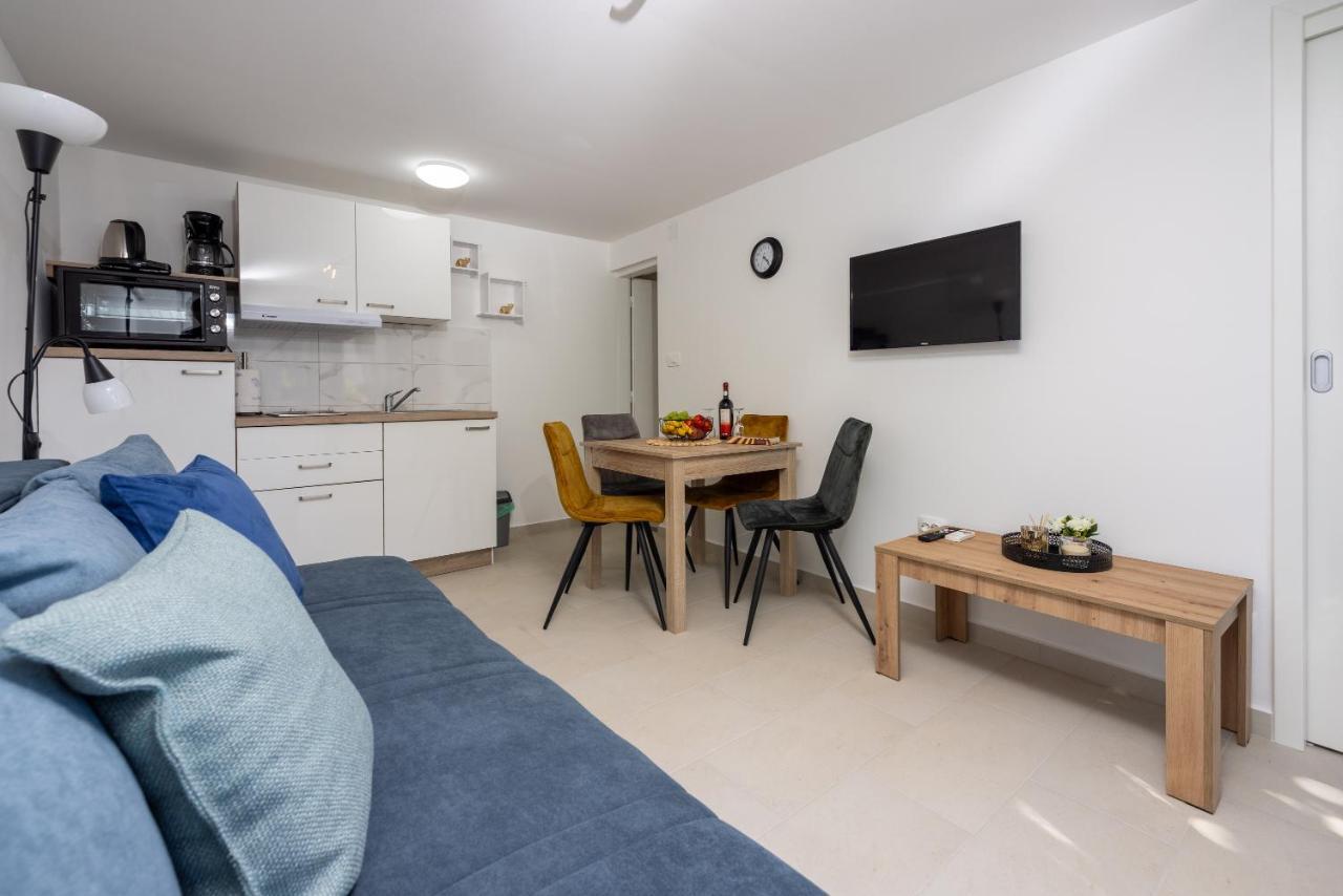 Apartman Do&Ma Crikvenica Exteriör bild