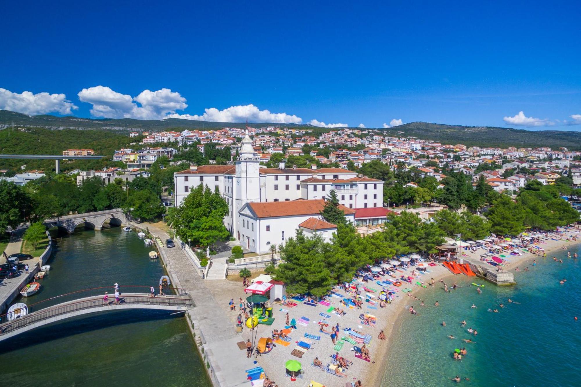 Apartman Do&Ma Crikvenica Exteriör bild